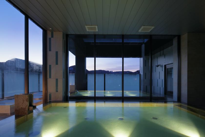 [Limited to 2 consecutive nights or more! ] A large communal bath with an open-air bath and a hotel with a sauna for consecutive nights with breakfast