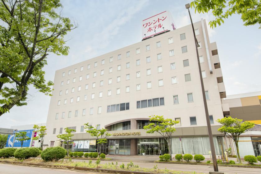 【24時間ロングステイ（素泊まり）】12時イン／翌12時アウト＆ミネラルウォーター特典｜イオン直結！