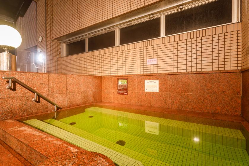 *Not applicable to Ishikawa Support Travel Discount* [Room without meals plan] Enjoy a relaxing visit to the hot springs at one of the largest hot spring parks in Hokuriku♪