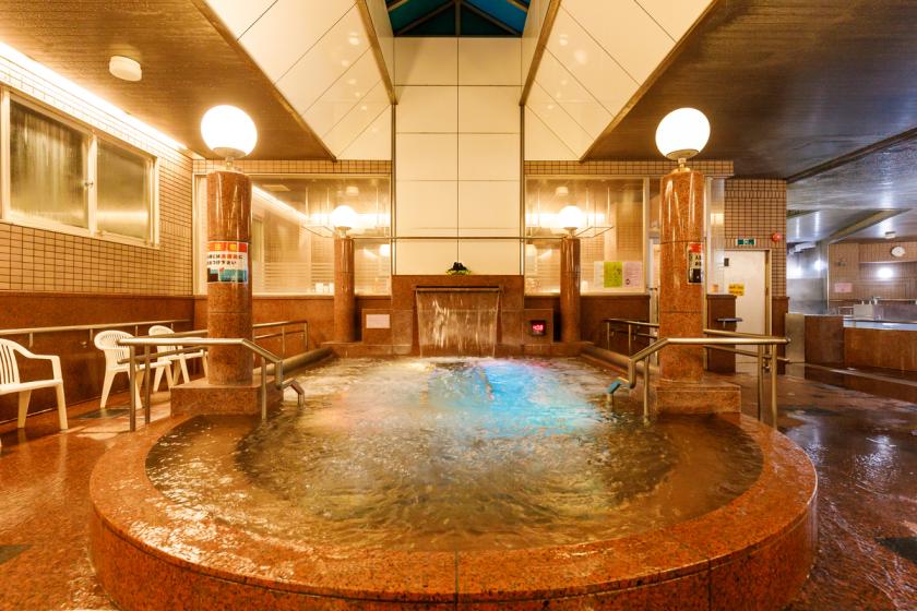 *Not applicable to Ishikawa Support Travel Discount* [Room without meals plan] Enjoy a relaxing visit to the hot springs at one of the largest hot spring parks in Hokuriku♪