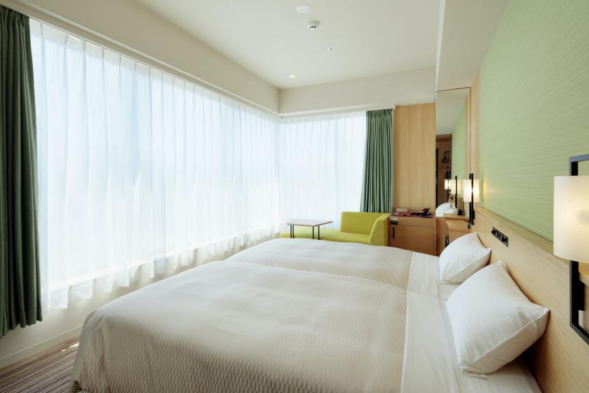 Corner Twin Room