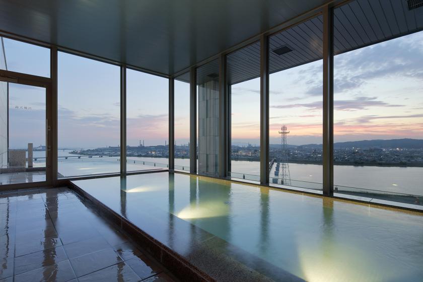 Perfect for couples! A trip for two (without meals) where you can enjoy the ultimate healing in a sophisticated space and a sky spa on the top floor