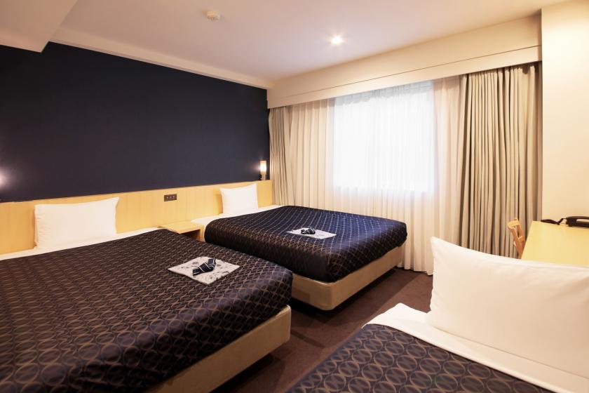 【Family Room for 4 Persons】 Superior Twin + 1 Extra Bed