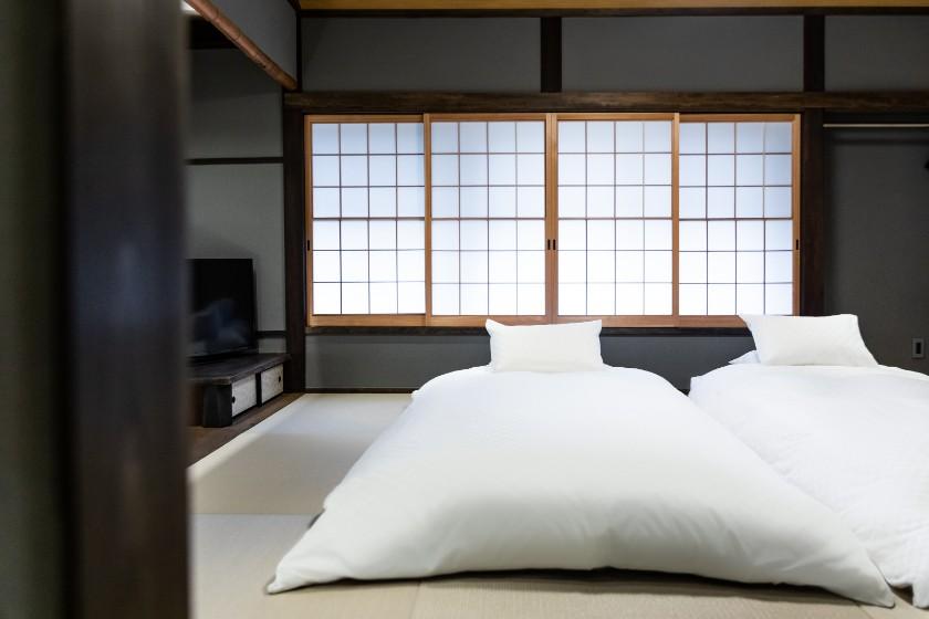  ■ THE MACHIYA Room ■ Japanese-style Room with Futon Bedding (28㎡)