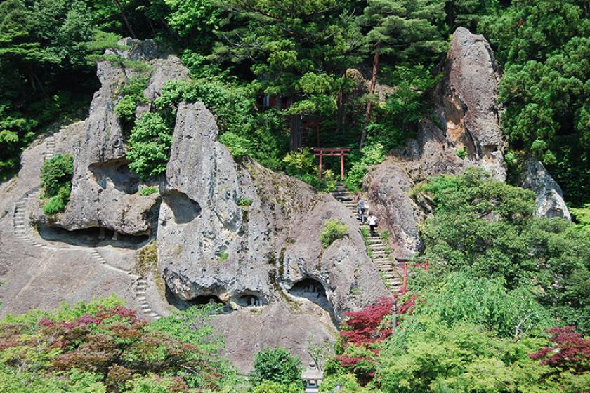 【お得な入館券付き　那谷寺】開創1300年神仏習合の古刹「那谷寺」＆吉祥のコラボレーション