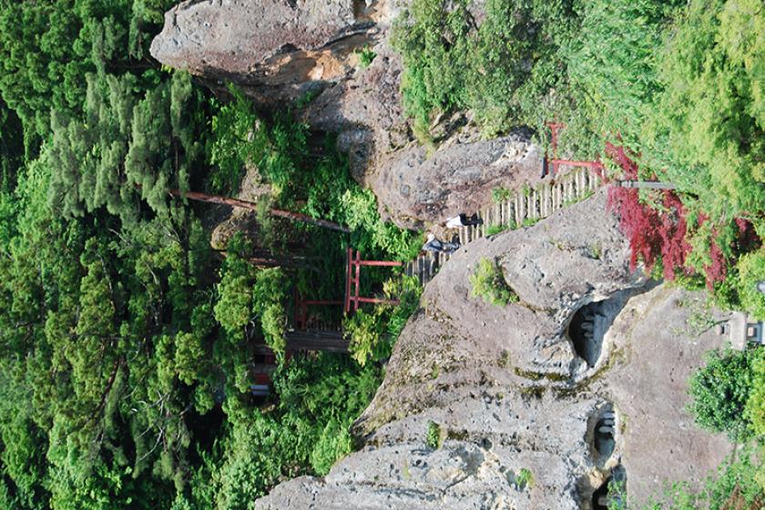 【お得な入館券付き　那谷寺】開創1300年神仏習合の古刹「那谷寺」＆吉祥のコラボレーション