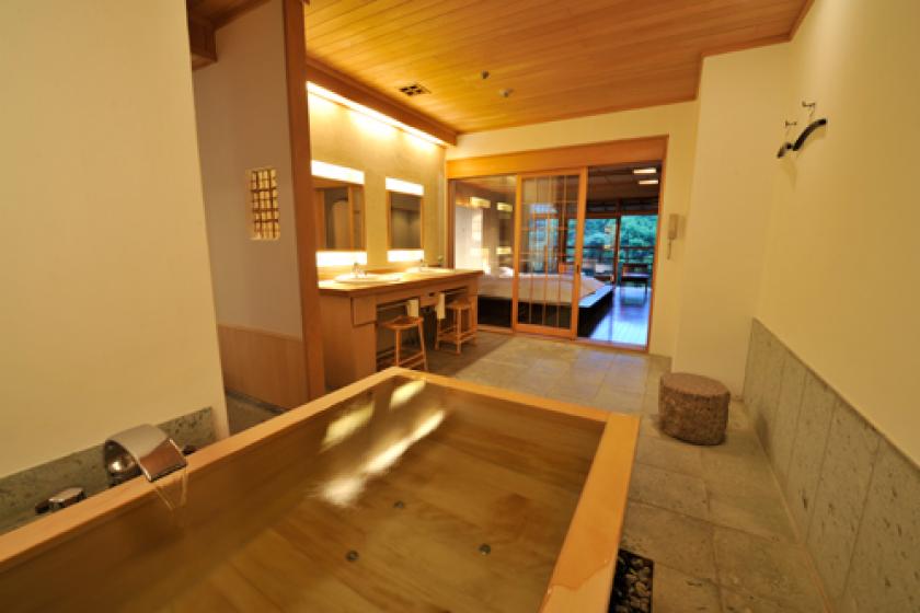 Kadan Suite with wooden Jaccuzi & Steam sauna