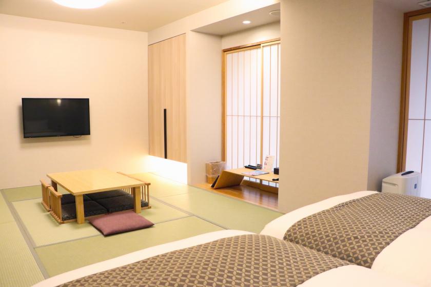 Superior Japanese-Western style room