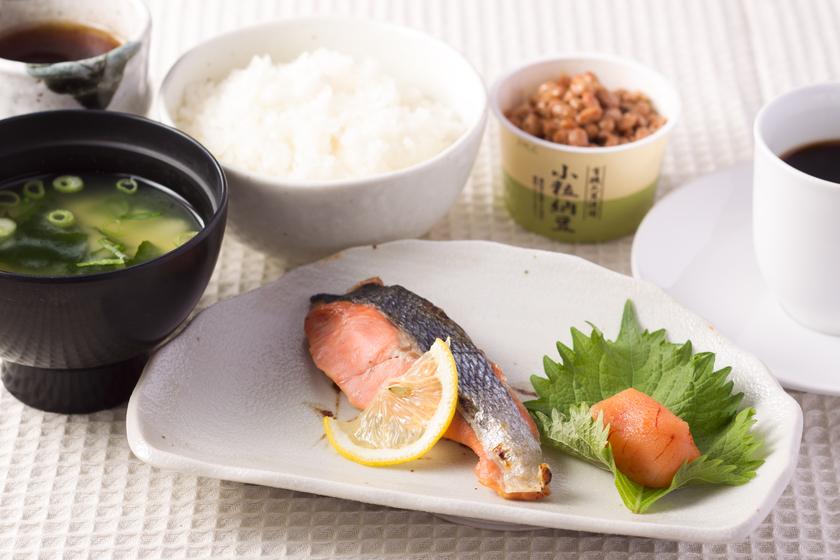 【DUKES☆直前割】最大10％OFF＆12時レイトチェックアウト☆駅徒歩4分！3種類から選べる朝食付き☆