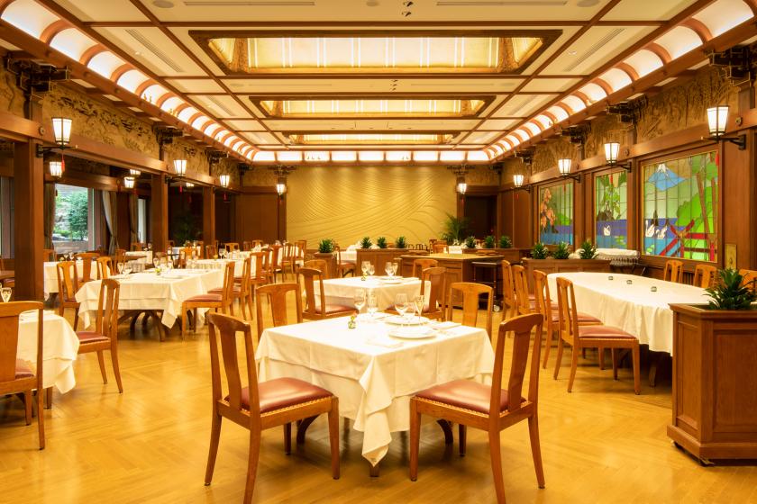 （室数限定・期間限定）5th　anniversary　春を愉しむ贅沢ステイ －Classic Spring Stay－ 室料20%OFF × 伝統のビーフカレーランチ付 