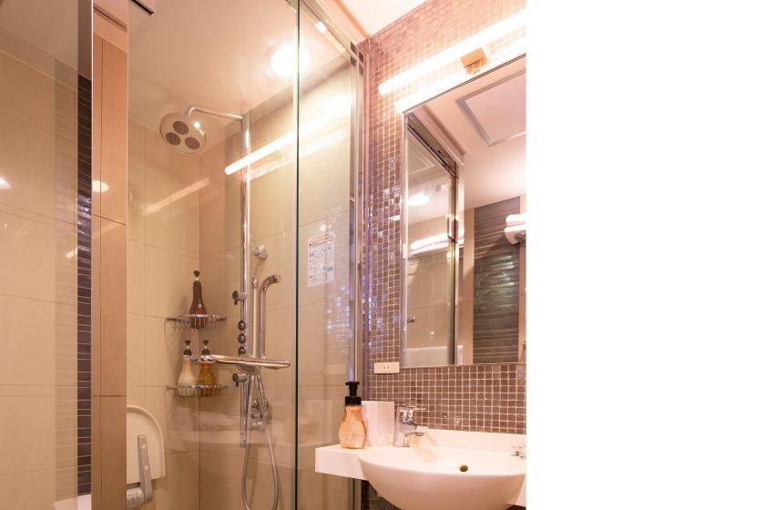 [Non-smoking] Shower single room (without bathtub / 13.1 square meters)
