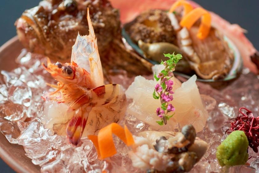 [含晚餐]使用濑户内海的时令鱼类享用香川的怀石套餐<含俱乐部休息室使用权>