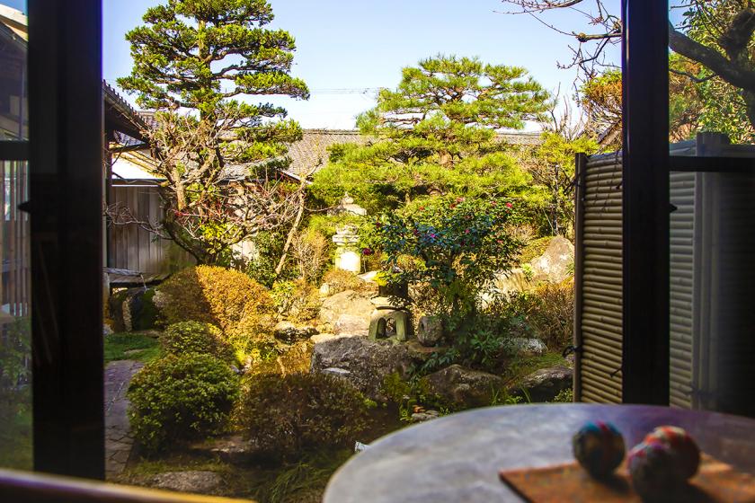 [Autumn leaves -momiji-] Japanese-style room + waiting room + cypress bath | Room meal