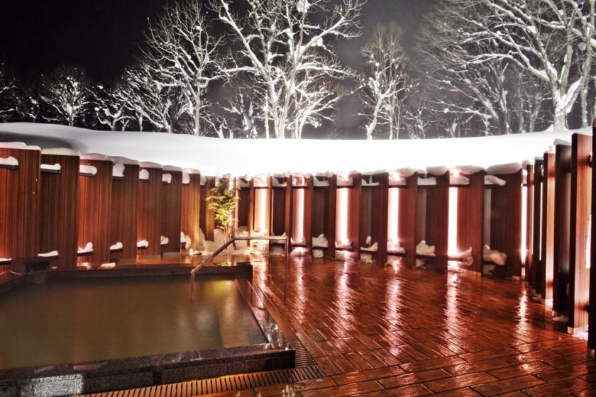 ★25-26スキーシーズン開幕★【期間限定】朝からゲレンデ直行！《リフト1日券付き×朝食付きステイ》