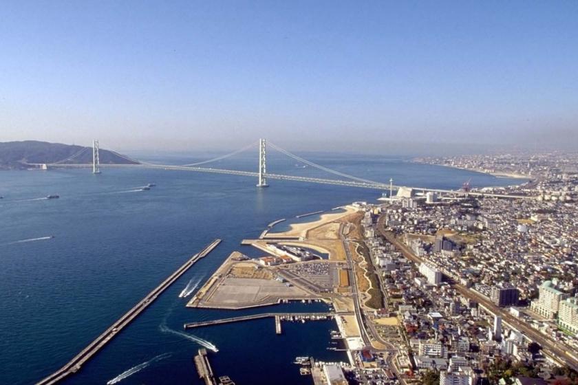[Time sale] Kobe ~ Maiko trip with impressive panorama "World's longest" Akashi Kaikyo Bridge <Stay without meals>