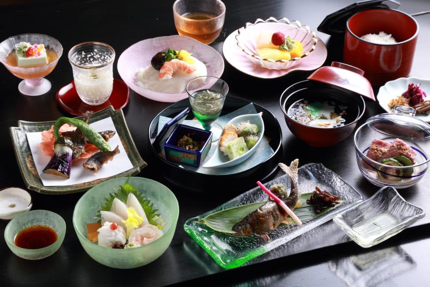 【貴船川床】京都の夏の風物詩　京の奥座敷 ひろ文で川床料理～2食付き～