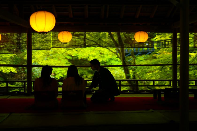 【高雄河床】晚餐是京都高尾红叶屋的河床料理～含2餐～