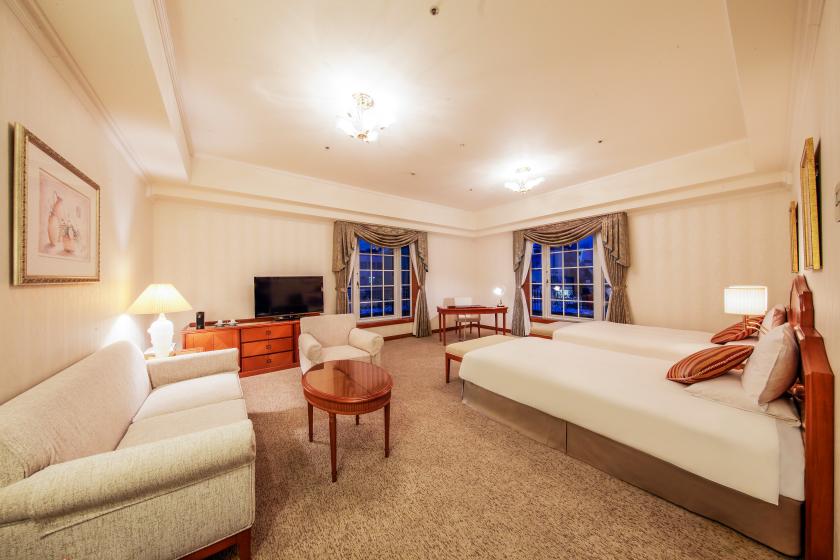 [Standard Plan] Premium accommodation in a junior suite for up to 3 people / No meals