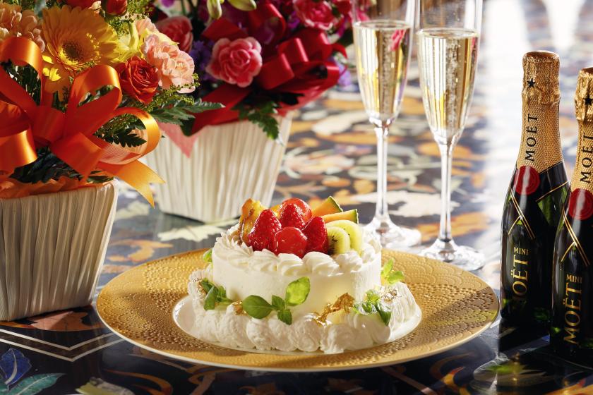 [Limited to those who have a birthday on the same day] A memorable birthday stay with cake, champagne, and flowers (with dinner and breakfast)
