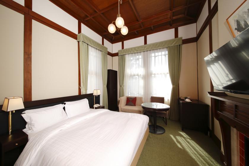 Main Building Standard Double Room Townside [Non-smoking, 21.8 square meters]