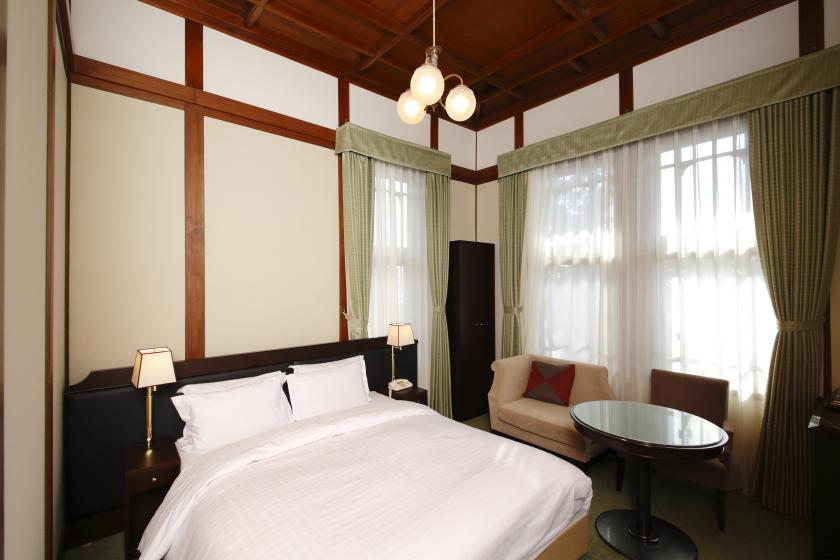 Main Building Standard Double Room Townside [Non-smoking, 21.8 square meters]