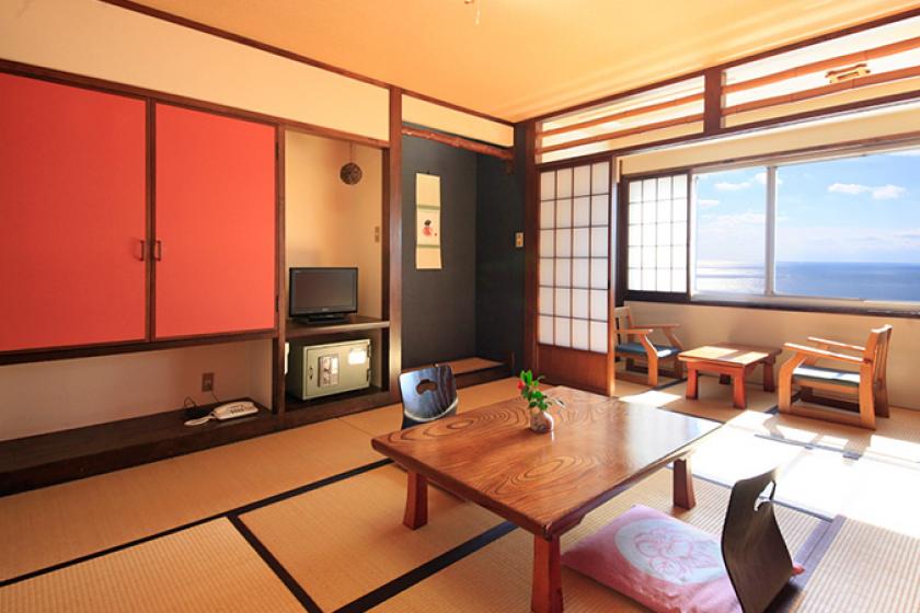 Sea side: Japanese-style room [with shower room and toilet]