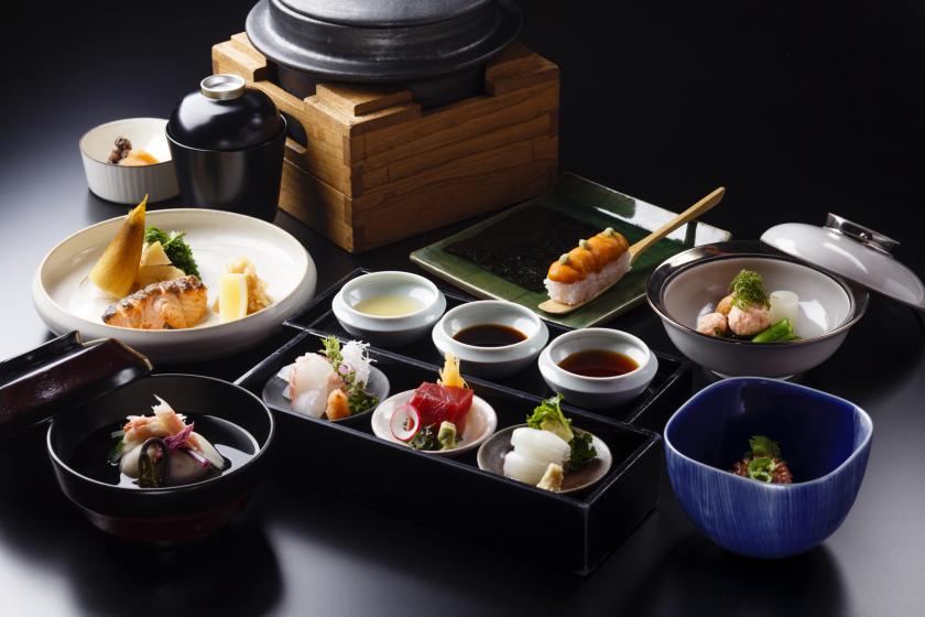 【ディナー×ステイ】 日本の季節を味わう会席ディナー＆100種以上のアイテムが並ぶ朝食ブッフェ(夕朝食付)