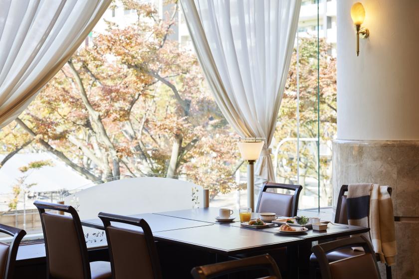 [Commitment on the Chiba Central Park side] High-floor stay 12:00 check-out plan <Breakfast included>