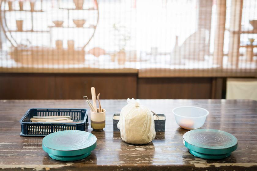 【陶芸体験】古都・京都でくつろぐ食事なしプラン(202404)