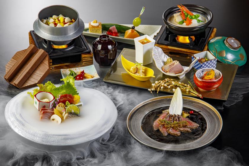 [Guest room stay with hot spring open-air bath] Japanese and Western creative cuisine dinner (first half) & Japanese and Western buffet breakfast