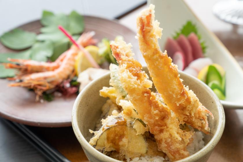 Enjoy the famous tiger prawns from Kumejima, which boasts the highest production volume in Japan! A half-board plan to enjoy with dishes carefully selected by the chef.