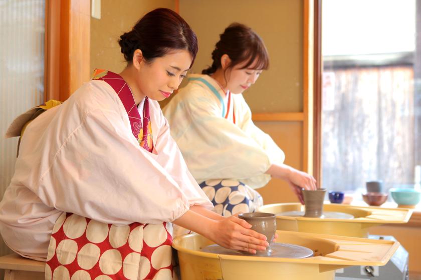 [Kyoto Tower Hotel Annex x Kasho Kiln]-Ceramic experience at Kyoto Kiyomizu's historical "Kasho Kiln" plan without meals-
