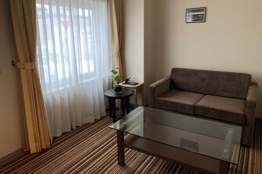 [Non-smoking] Suite room (2-3 people)