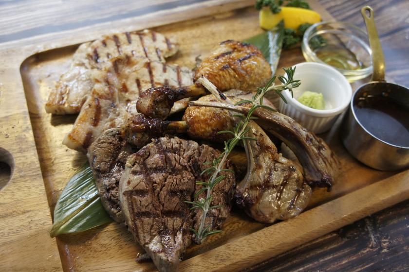 【ドームで色んなお肉を食べ比べ】◇肉盛りグランピングスタイルプラン◇（朝夕食付）