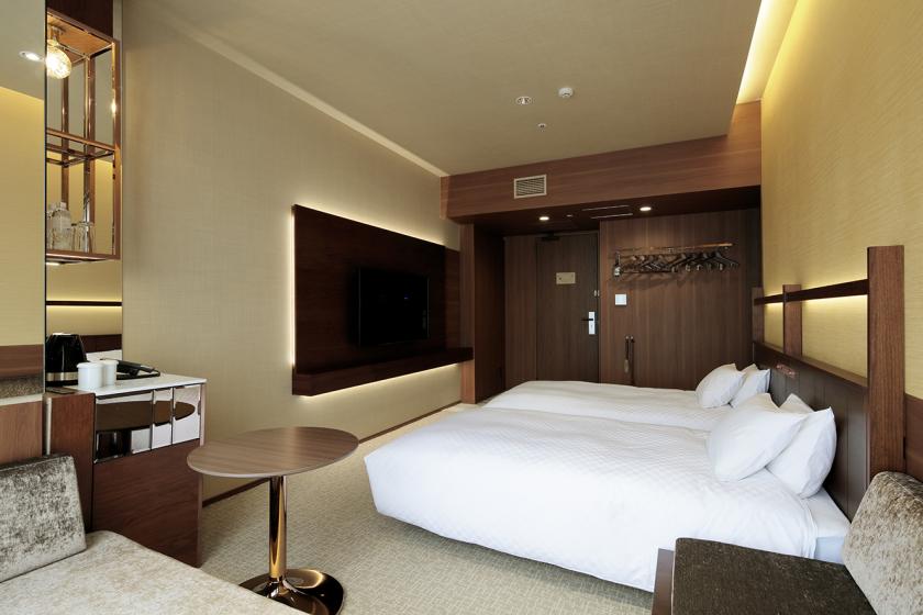 Suite room plan with a private open-air bath where you can monopolize the starry sky and night view (breakfast included)