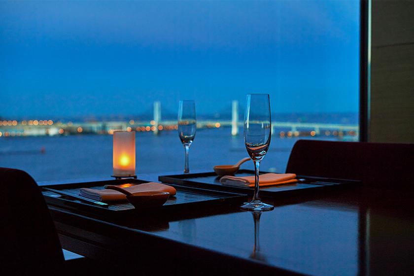 【Stay & Dine】中国料理「カリュウ」　最上階レストランで夜景ディナー（夕朝食付）