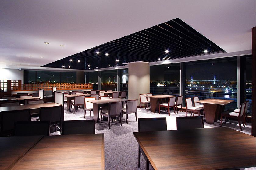 【Stay & Dine】なだ万 懐石料理 ～横浜港を眺めながら老舗の味を満喫～（夕朝食付）