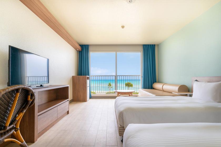 Get up to 5% OFF when booking up to 14 days in advance! For a short trip, head to Kumejima, a 30-minute flight from Naha ♪ Early booking discount stay plan (breakfast included)