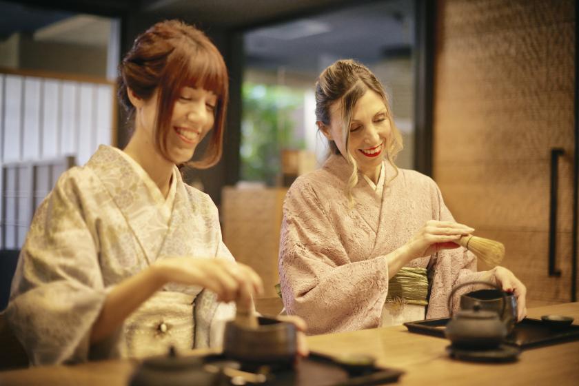 【選べる着物レンタル】古都鎌倉を着物で彩り、特別な思い出を。抹茶点て体験付【朝食無料】