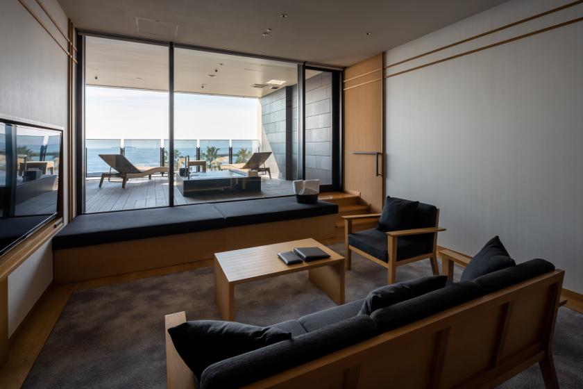 Triple Room (Junior Suite Ocean View “ROTEN”)