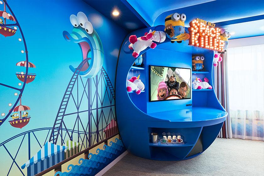 MINIONS ROOM 3 ~Super Silly Fun Land, a Memorable Place for Gru and the Girls~ with Breakfast