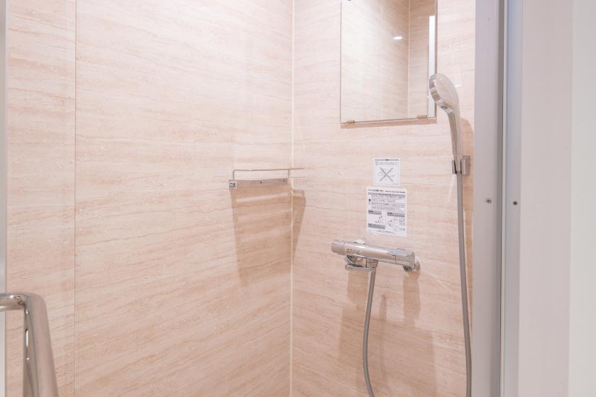 Standard Room|Shower Booth