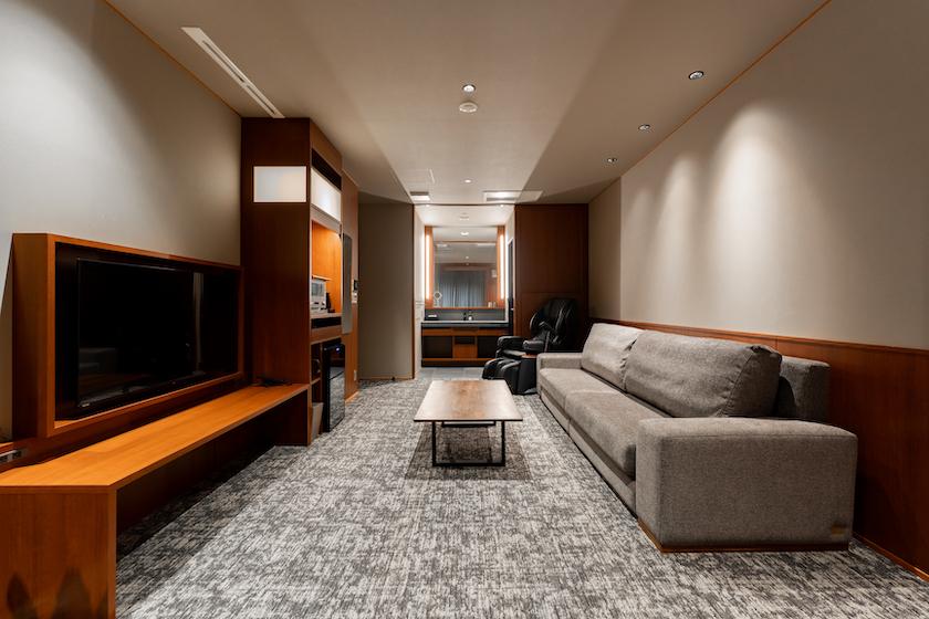 Executive Suite Concept Room