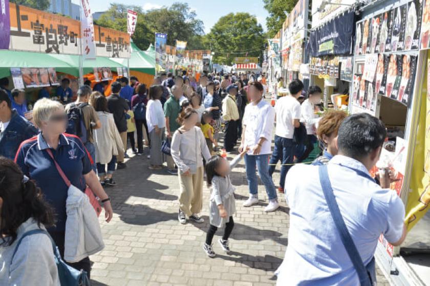 [Enjoy the Sapporo Autumn Fest! 1,000 yen food and drink voucher included / No meal included]