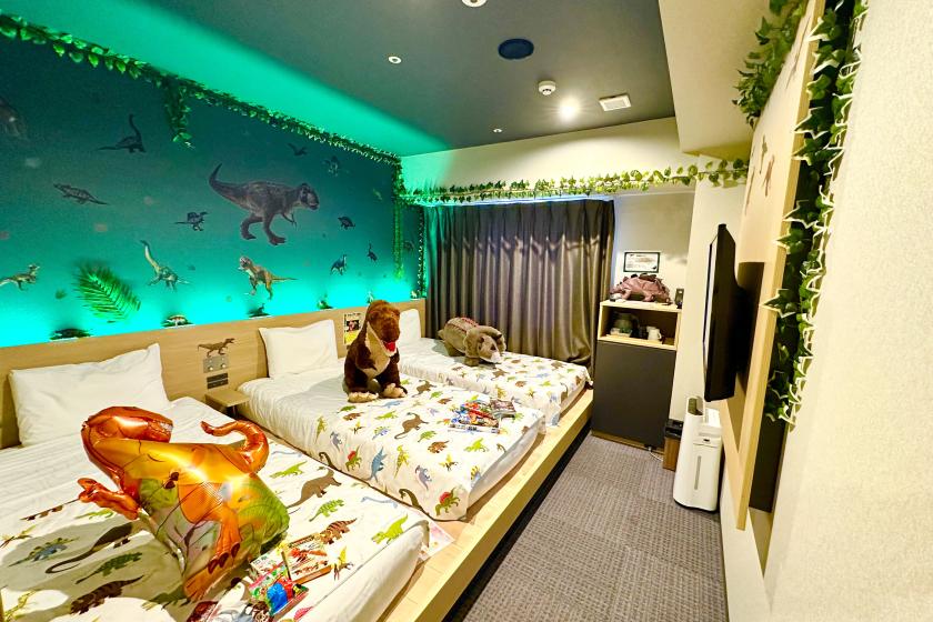 Dinosaur room triple [separate bath and toilet] 3 100cm wide beds