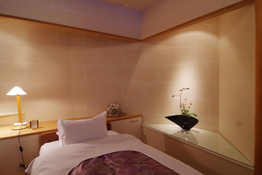 【新館54号室】～平成のお部屋～　新しさの中に伝統が息づくお部屋（洋室　ツインベッドルーム）