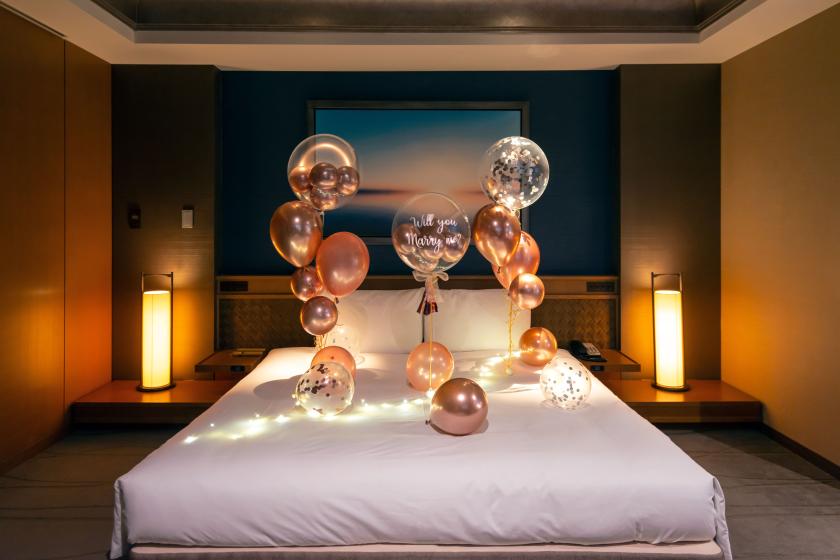 【12月限定｜アニバーサリーステイ】プロポーズ・誕生日・記念日に最適/ケーキ・花束付き (朝食付き)