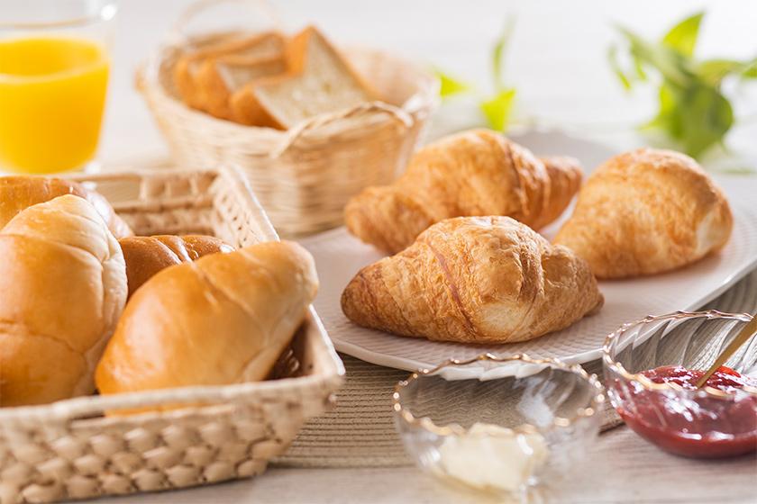 【夕食なし・朝食付】観光にもビジネスにも♪22時までチェックインOK　1泊朝食付　バイキング
