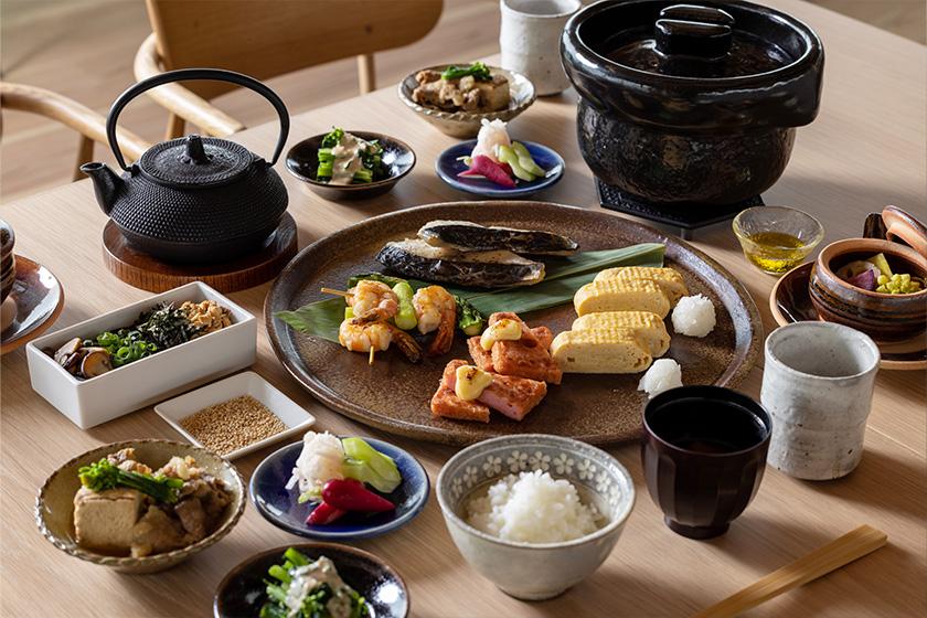 [Limited to one group per day staying in a villa: Breakfast and dinner included] Plan to enjoy Shimane's food with popular Japanese breakfast and dinner course at GARB CLIFF TERRACE
