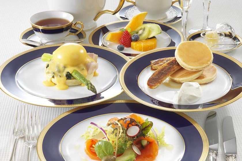 【スーペリアルーム確約】ルームサービス ラグジュアリー朝食付きプラン～シャンパン付き朝食で贅沢な一日の始まりを～